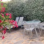 Feriehus Locations Au Centre-ville De Porto-vecchio, Jardin, Terrasse, Parking Prive *