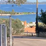 Feriehus Locations Au Centre-ville De Porto-vecchio, Jardin, Terrasse, Parking Prive
