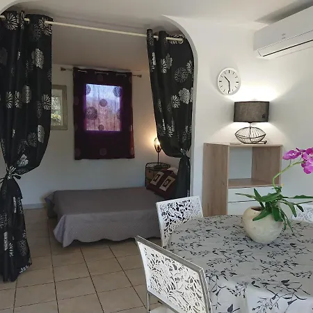 Dom wakacyjny Locations Au Centre-ville De Porto-vecchio, Jardin, Terrasse, Parking Prive Porto-Vecchio (Corsica)