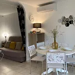 Casa vacanze Locations Au Centre-ville De Porto-vecchio *