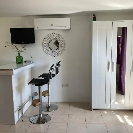 Locations Au Centre-ville De Porto-vecchio بورتو فيكشْيو