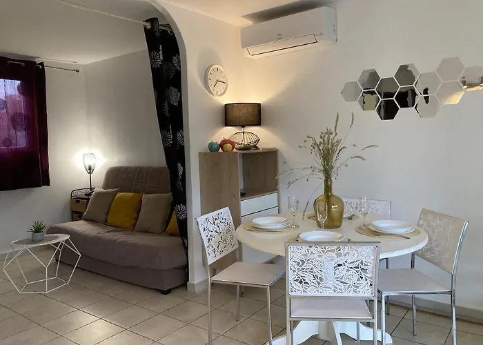 Vakantiehuis Locations Au Centre-ville De Porto-vecchio, Jardin, Terrasse, Parking Prive *